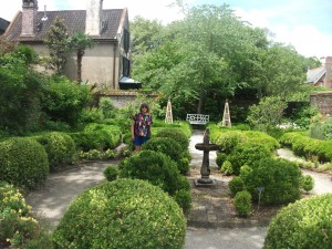 Backyard gardens of the Heyward-Washington House. 